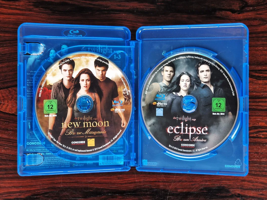 Die Twilight Saga - Was bisher geschah 1-3 - Film - Blu-ray - 3-Disc Limited Edition – Bild 4