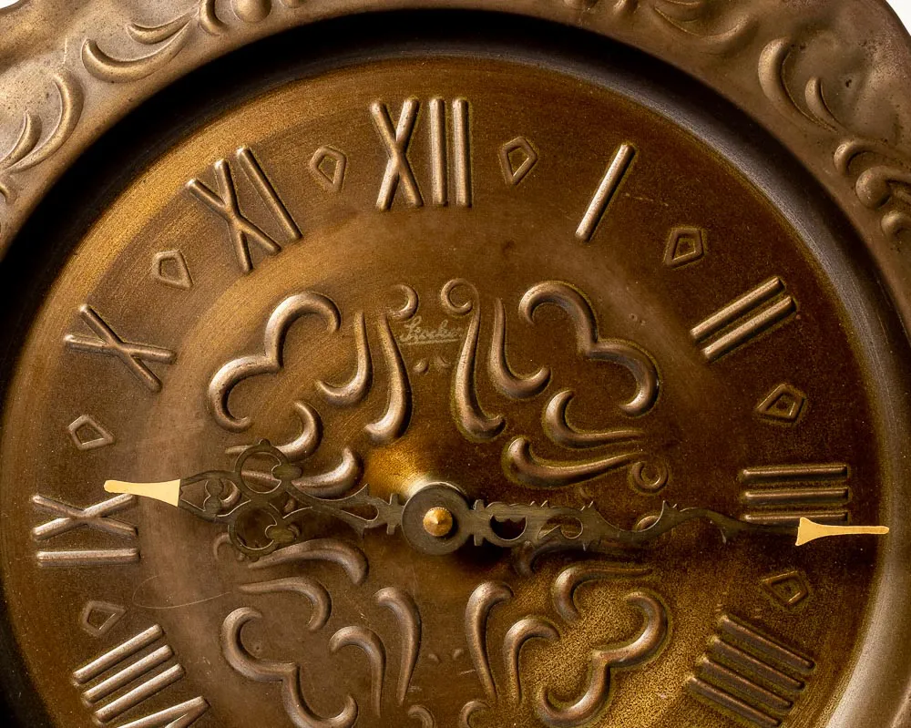 Stöcker Wanduhr im Holzrahmen – Bild 3