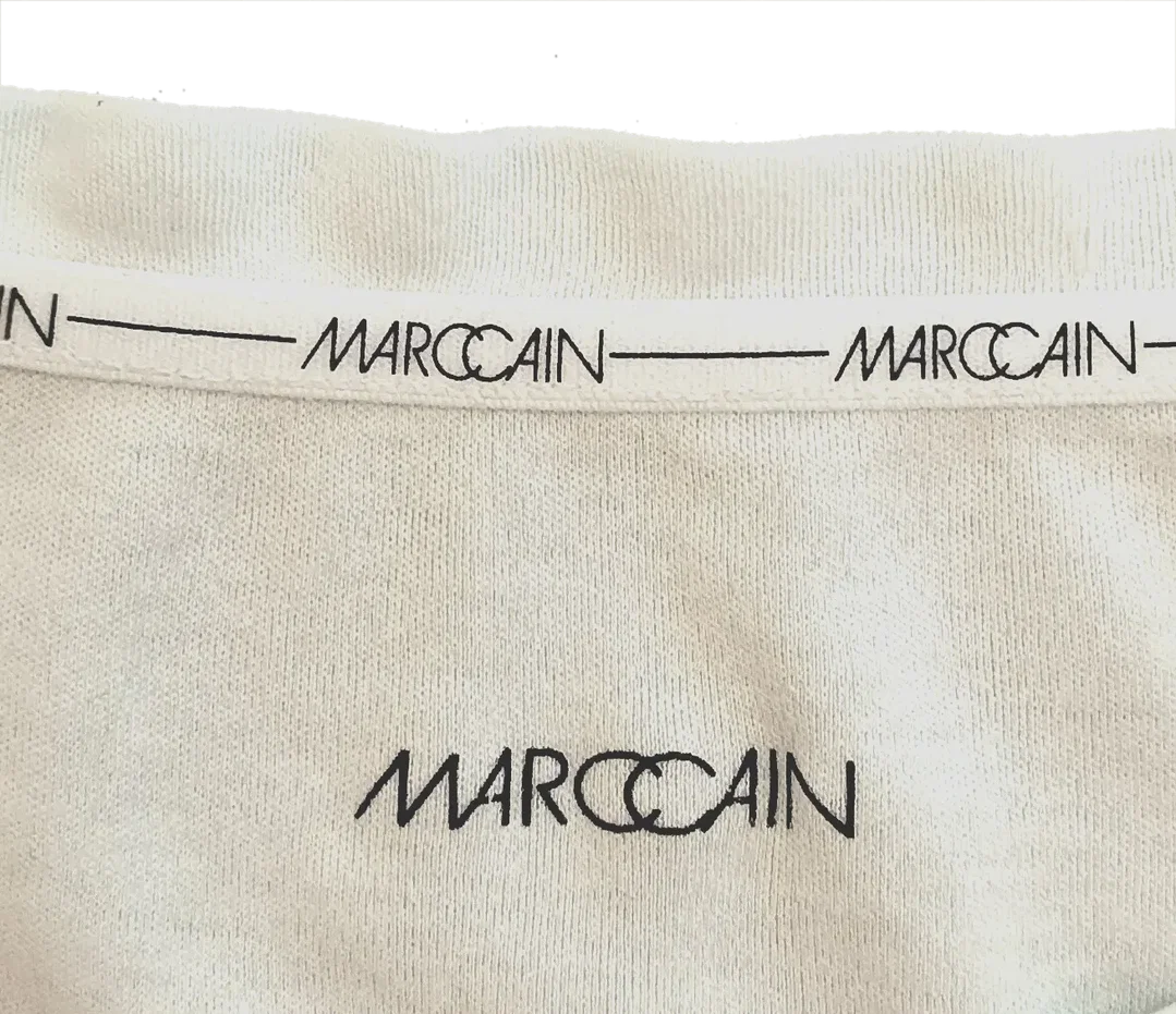 Marc Cain Damen T-Shirt weiß gemustert mit Pailletten Gr. XL – Bild 3