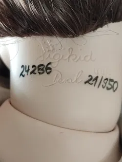 Sigikid B.Deval Vinyl - Sammlerpuppe Nr. 24286 65cm  - Bild 10