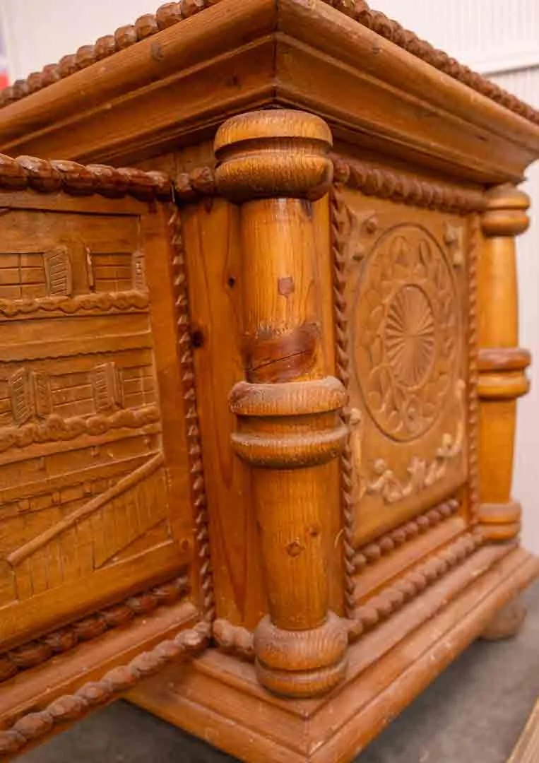 Antike Vollholzkommode Vintage - Charmante Aufbewahrung für Ihr Zuhause – Bild 9