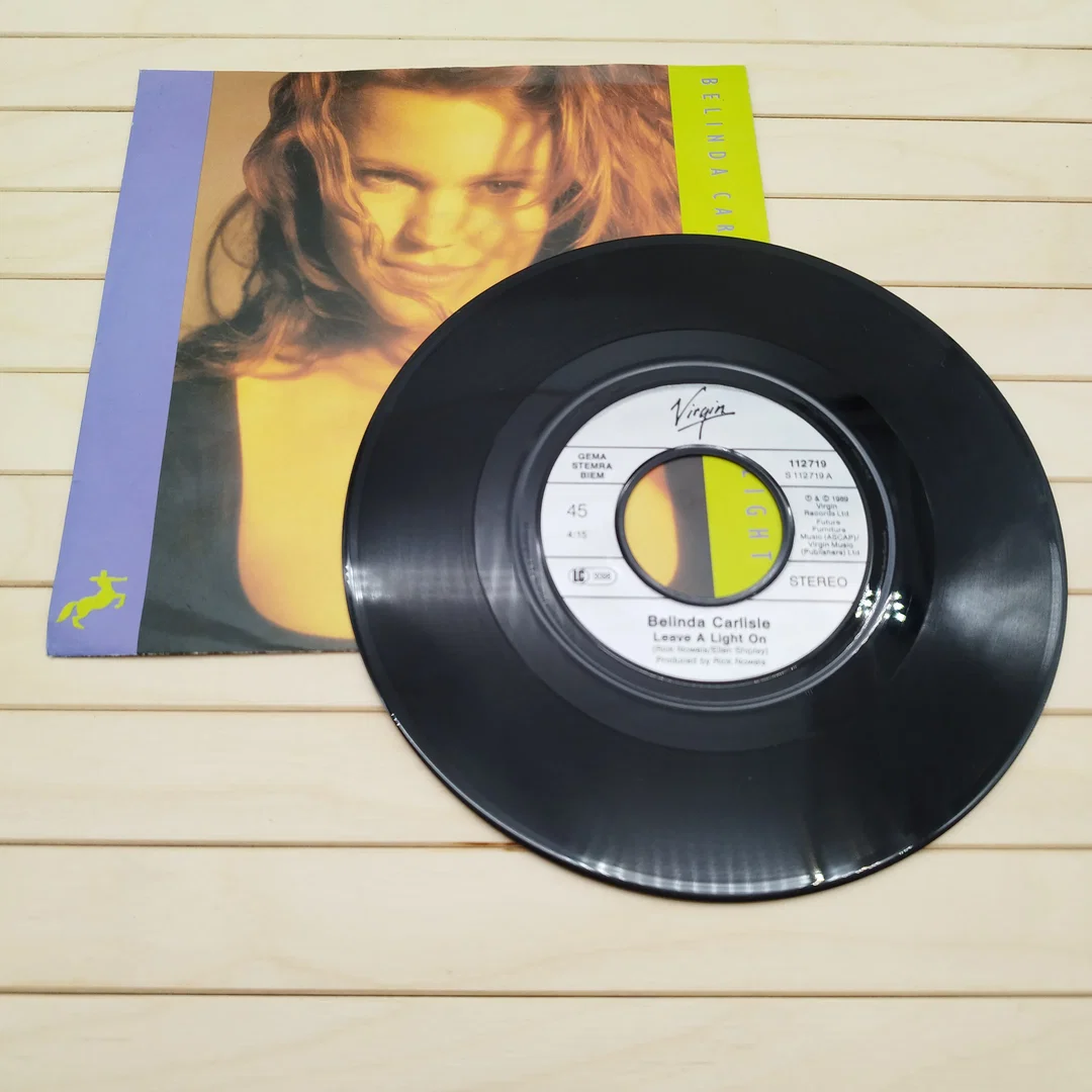 Belinda Carlisle, Leave a light on, Vinyl Single  – Bild 2