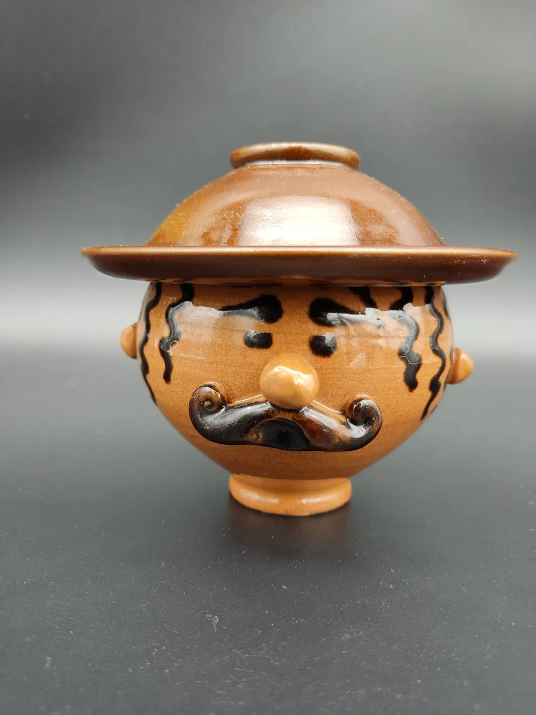 Keramikbehälter / Mann mit Hut - Bild 4