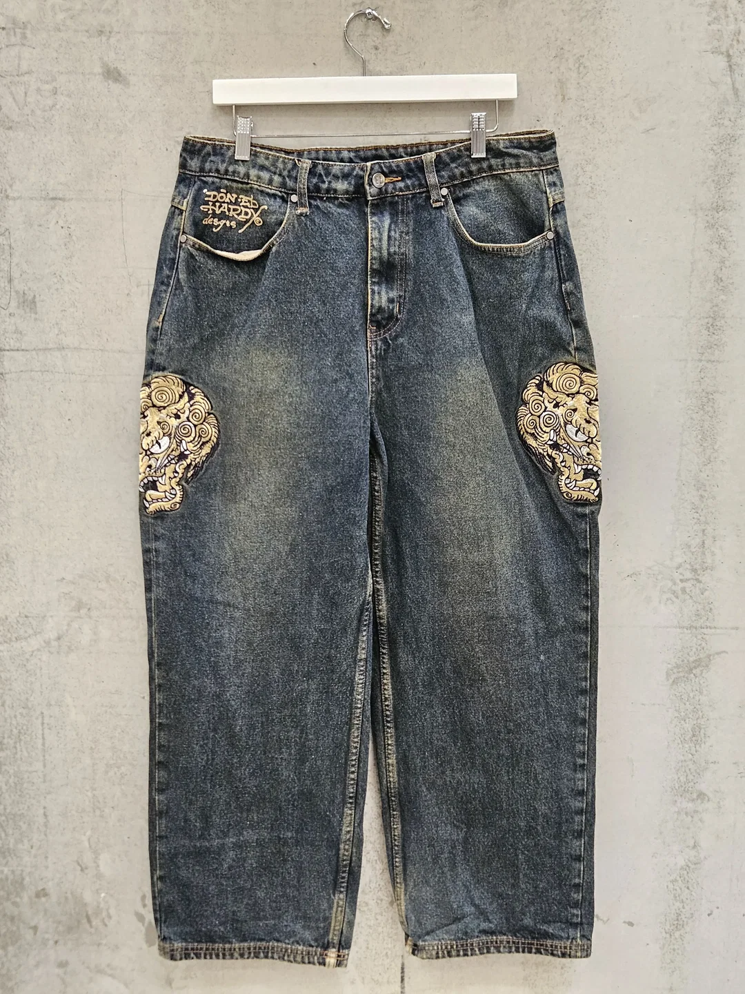 ED HARDY Y2K x URBAN OUTFITTERS Herren Jeans, blau - Gr. M – Bild 1