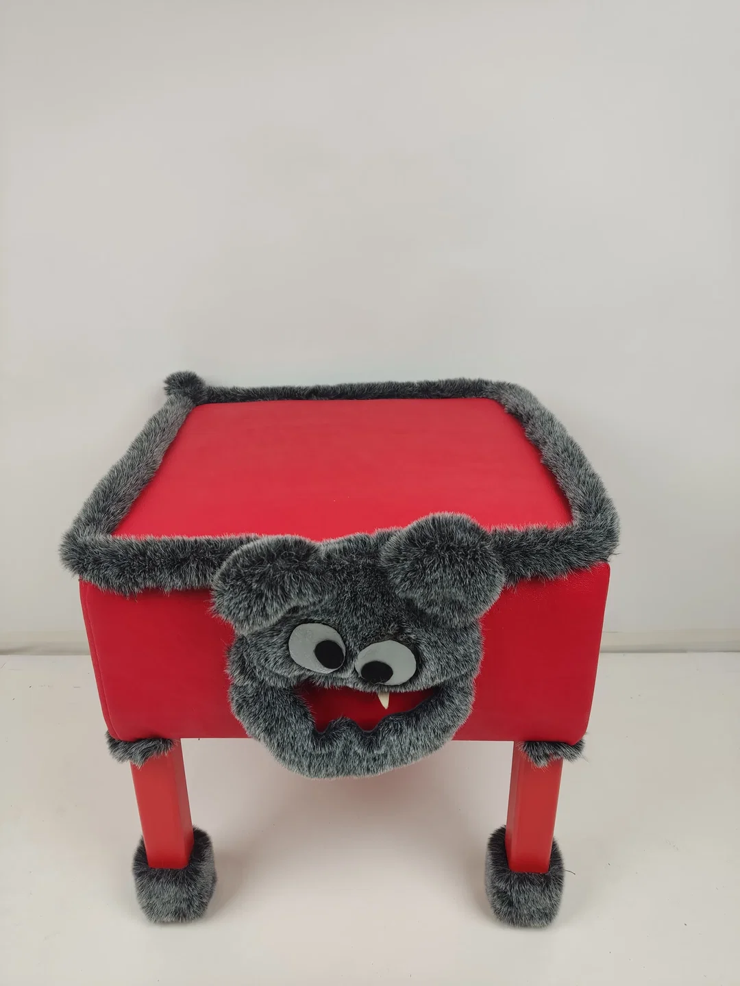 Lustige Monster-Hocker gepolstert  – Bild 2