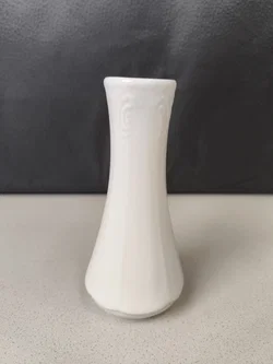 Lilienporzellan, kleine Vase
