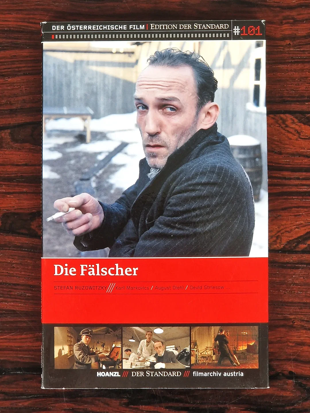 Der Standard - Edition Österreichischer Film - Nr. 101 - Die Fälscher - Film - DVD - Digipak - Bild 1