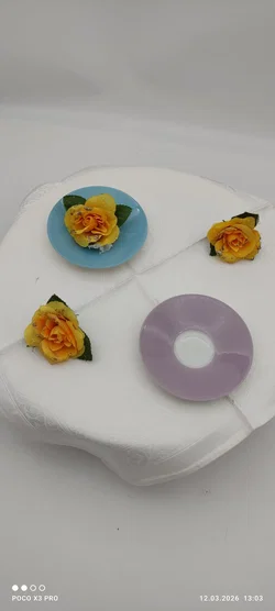 Lilien Porzellan Mokka-Untersetzer 2er Hellblau/Lila | Vintage - Bild 4