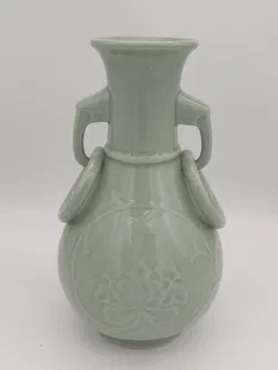 Große dekorative Henkelvase aus China - pastellgrün  - Bild 2