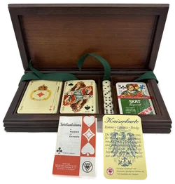 Holz-Kartenbox mit Klappdeckel – Vorschau 1