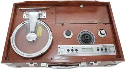 Retro-Kofferradio mit CD-Player im Holzgehäuse - Bild 4