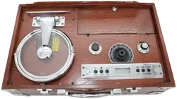 Retro-Kofferradio mit CD-Player im Holzgehäuse - Bild 4