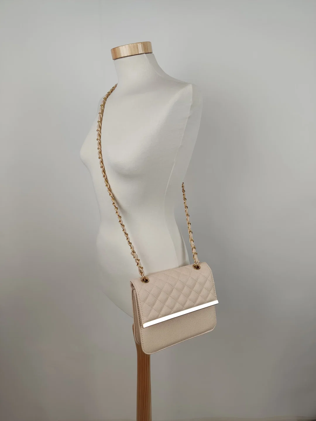 New Yorker Damen Handtasche klein beige – Bild 2