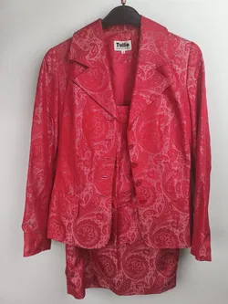 Tullo Damenkostüm mit Blazer und Rock Gr. 36 aus feinster Seide - Bild 1