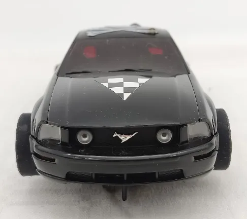 Carrera Evolution - Modellauto - Ford Mustang GT 2005 – Bild 2