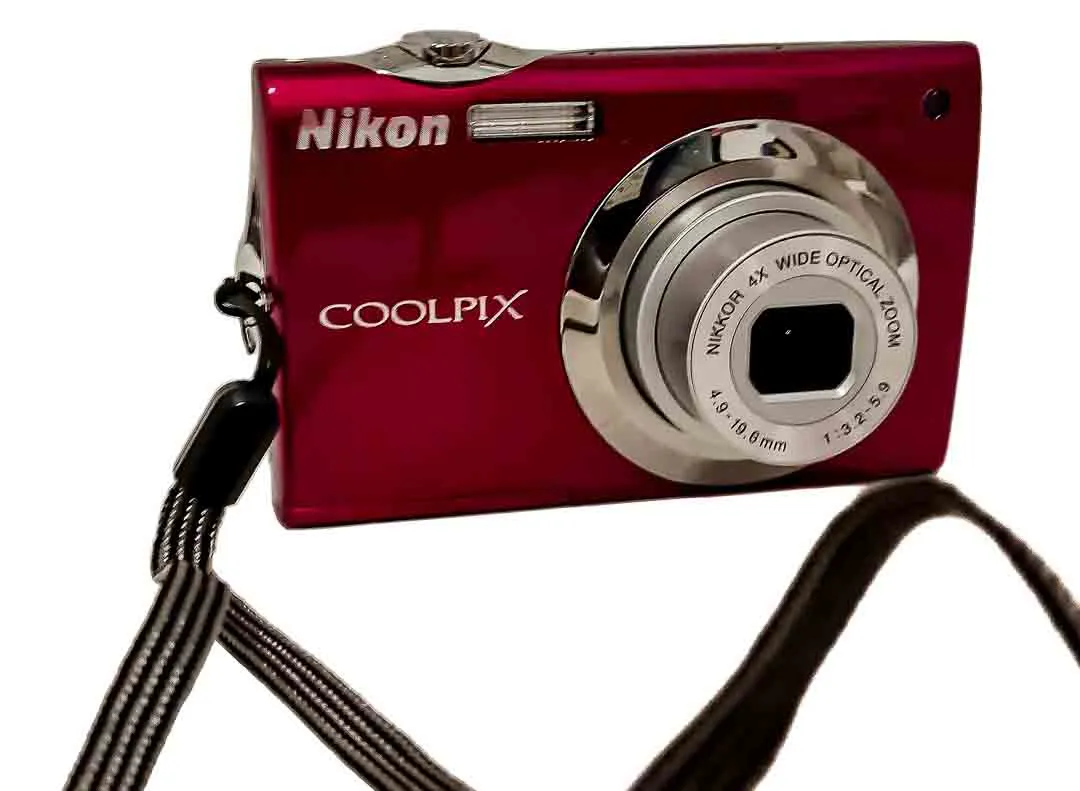 Nikon COOLPIX S4000 rot mit OVP & Zubehör – Objektiv surrt - Bild 3