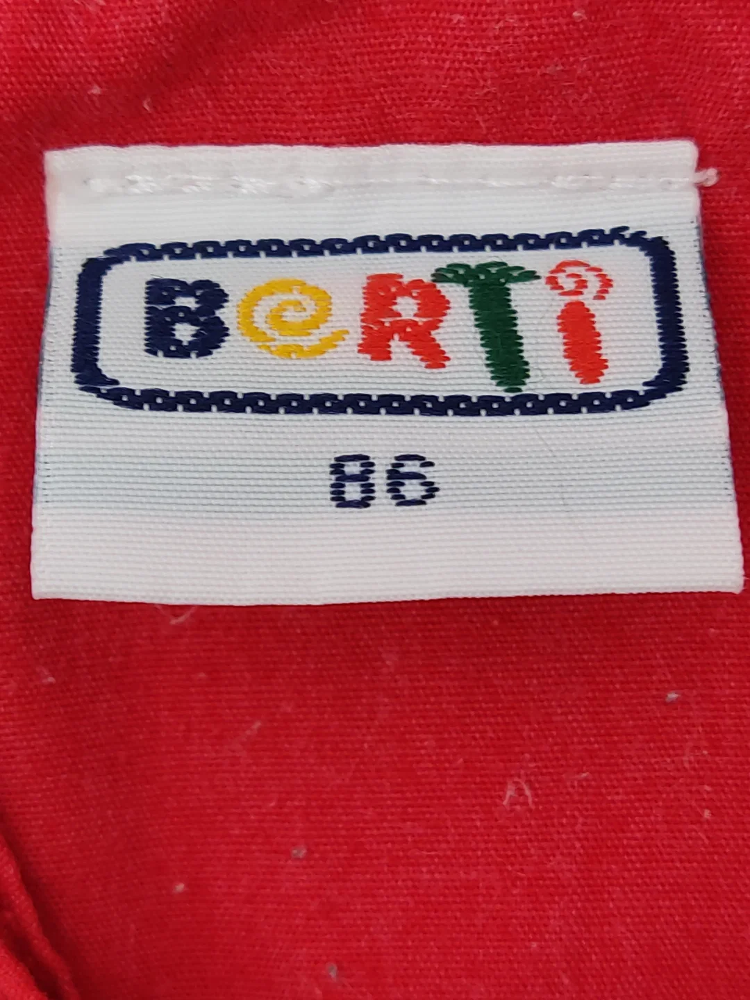 Berti Kinder Latzkleid rot Gr. 86 – Bild 2