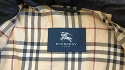 Burberry Damen Steppjacke dunkelbraun Gr. S - Bild 3