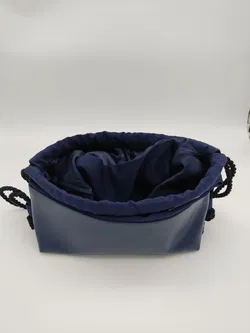 Handgefertigte Tragtasche/Rucksack aus Stoff - Bild 3