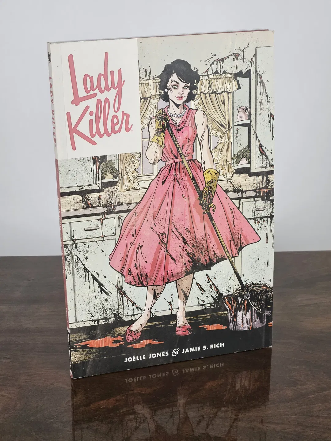 Lady Killer - Joëlle Jones, Jamie Rich - Bild 2