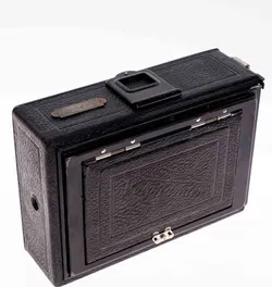 VOIGTLÄNDER Compur Vintage Analoge Plattenkamera (6 x 9) mit Anastigmat Skopar 1:4,5/13,5cm-Objektiv - Bild 2