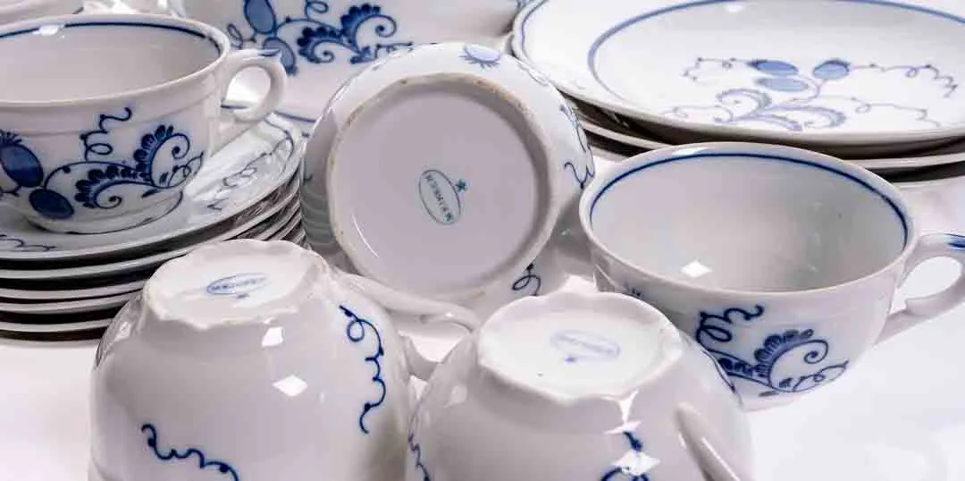 MEISSEN 16-teiliges Porzellanset in blau-weiß – Bild 4