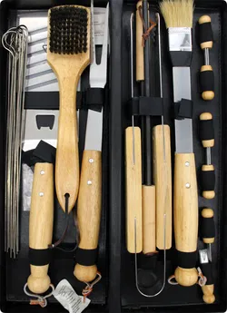 Grillbesteck-Set im Aluminiumkoffer, Holzgriffe, Edelstahl – umfangreiches Set mit Bürste, Zange, Wender, Gabel, Spießen - Bild 2