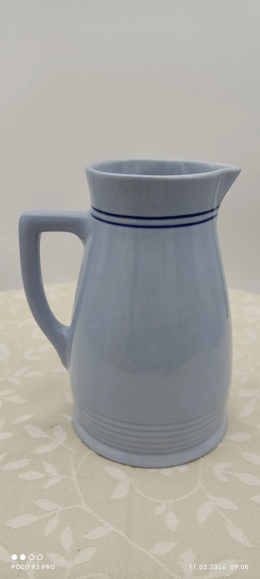 Lilien Porzellan Kanne, Höhe 14,5cm | Vintage-Schatz – Bild 2