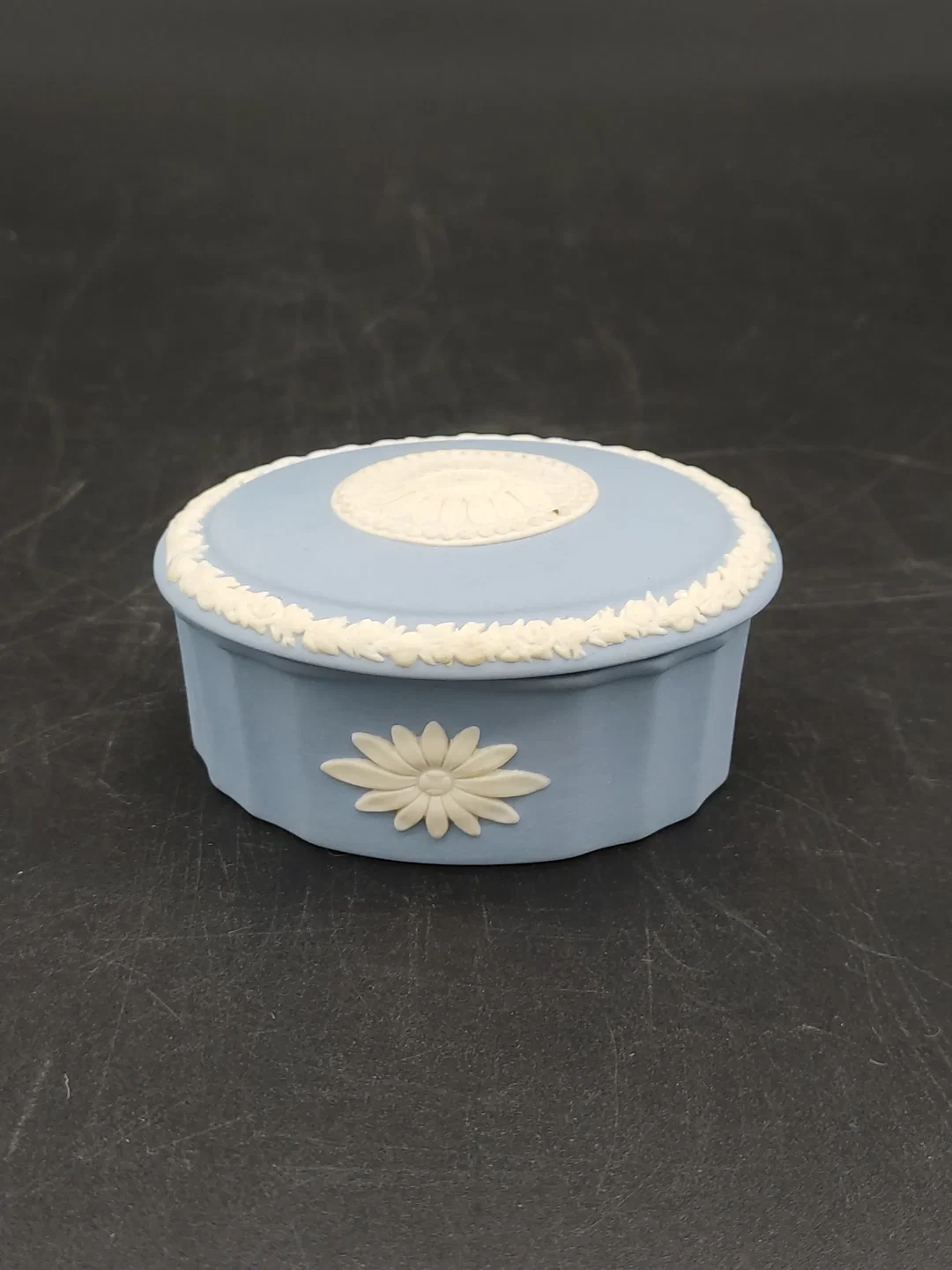 3er Set - Vintage Wedgwood Jasperware Schmuckdosen - blau/weiß – Bild 7