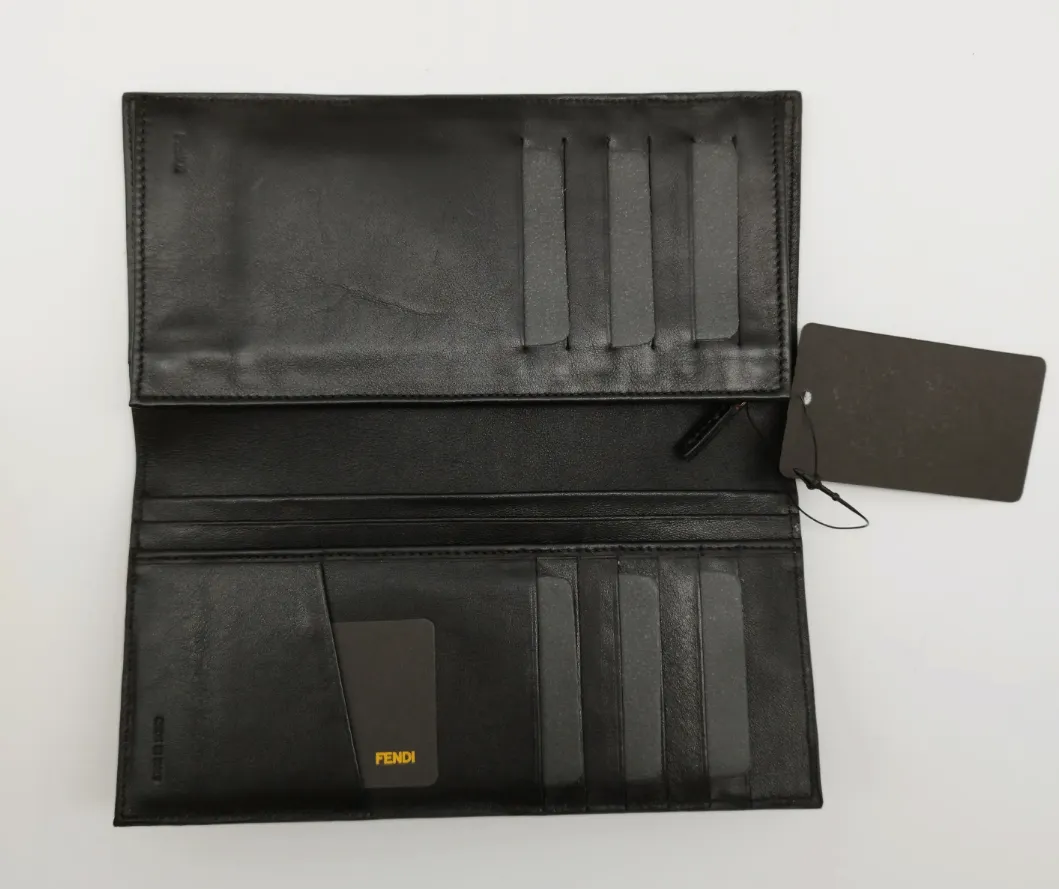 Fendi Geldtasche inkl. Stoff-Täschchen mit Etikett – Bild 3