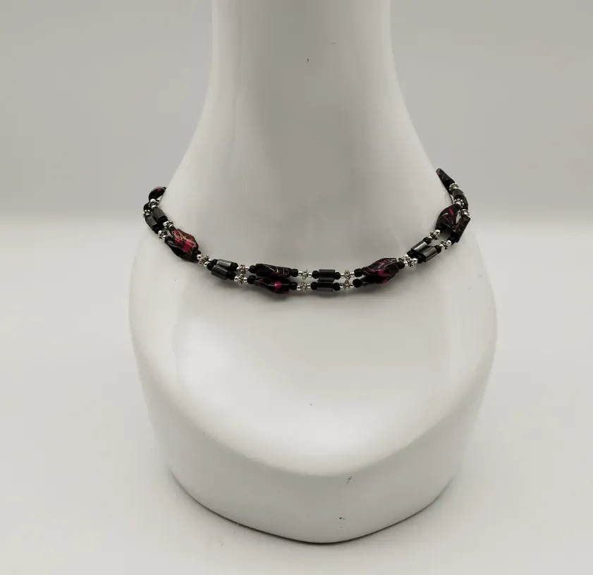 Bemusterte Modeschmuck Halskette - mit Magnetversschluss - Bild 1