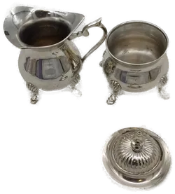 Versilbertes Milch- und Zuckerset auf Kugelfüßen im Vintage-Stil - Bild 3