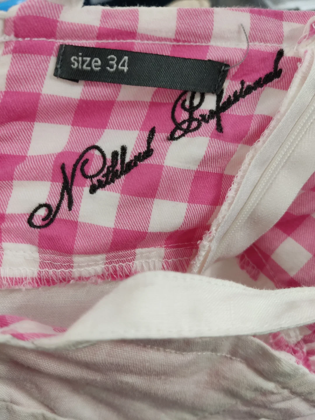 Mini Kleid mit Trägern  – Bild 6