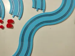 Carrera 1 First Rennbahn Paw Patrol Hellblau + 4 Kurven Elemente - Bild 11