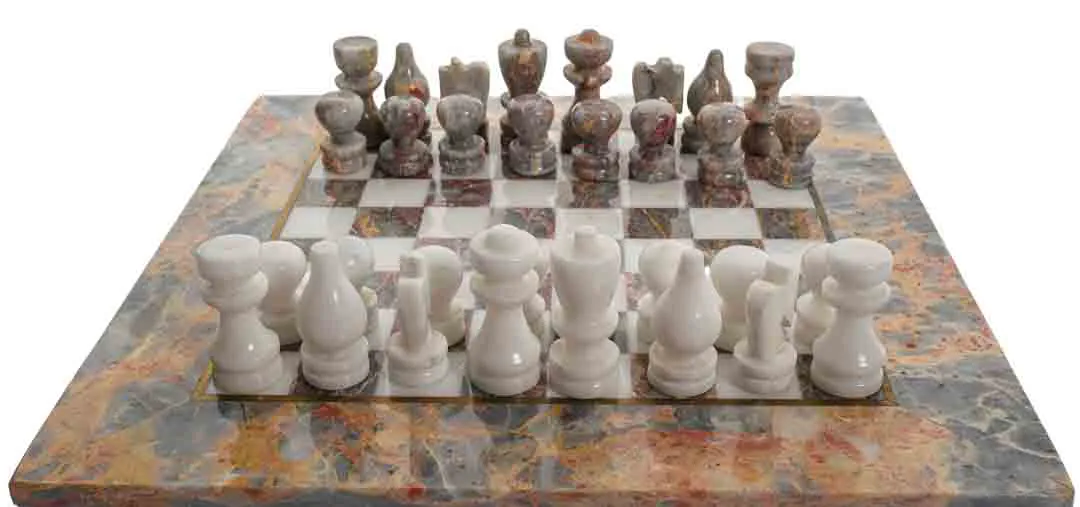 Schachbrett aus Marmor mit Spielfiguren, handgefertigt – Bild 3