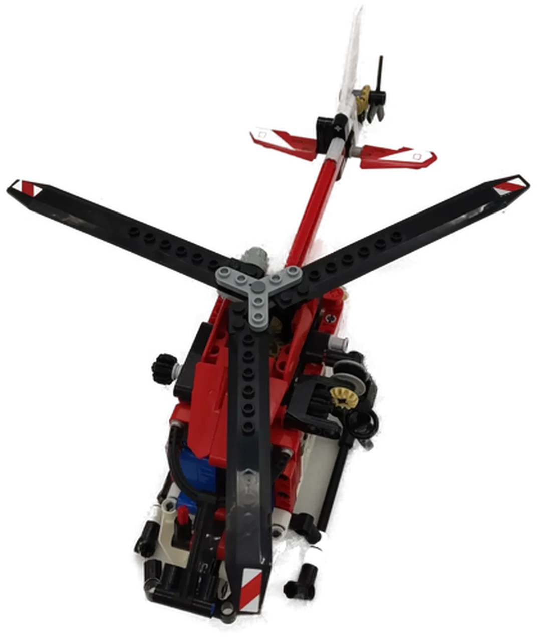 LEGO Technic Rettungshubschrauber – Bild 4