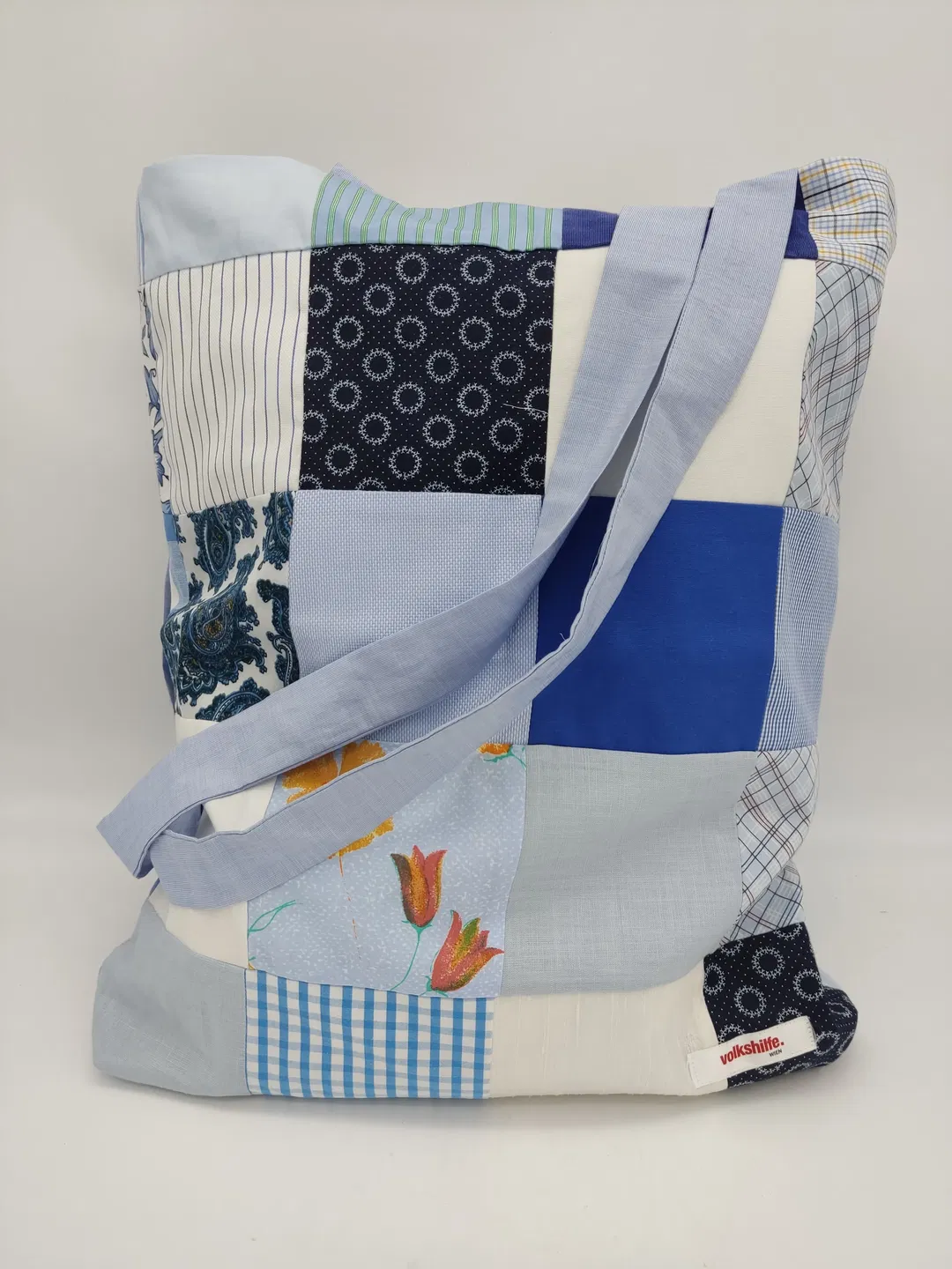 Tragtasche Stoff mehrfarbig + Henkel - Bild 1