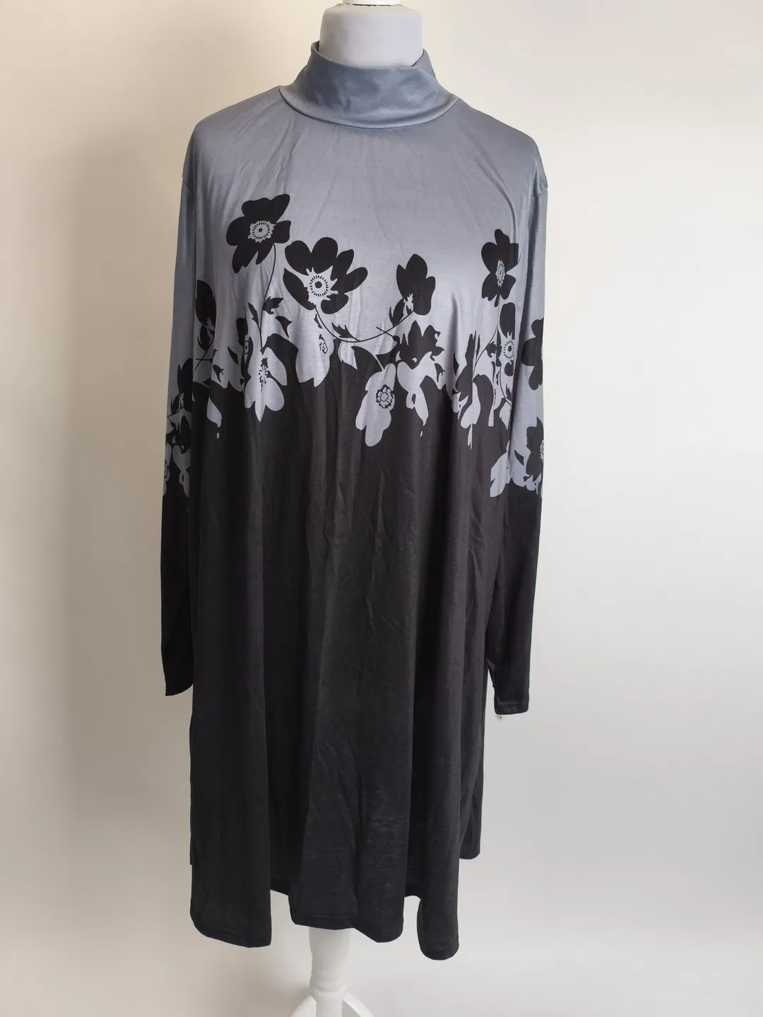 Damenkleid Gr. 3XL - Bild 1