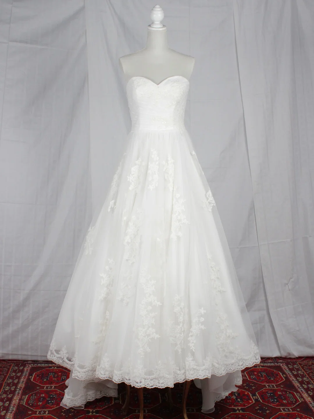 Hochzeitskleid - 14 - Atelier Irvalda (Wien) - Gr. M - Bild 1