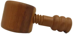Dreh-Nussknacker aus Holz in Nussbraun - Bild 4