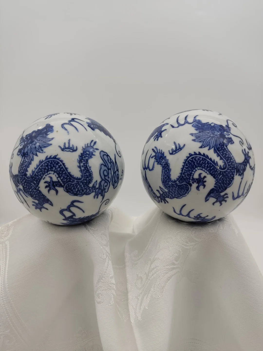 Porzellan Drachenkugeln Chinoi-Serie, 2er Set, D/ 10 cm - Bild 1