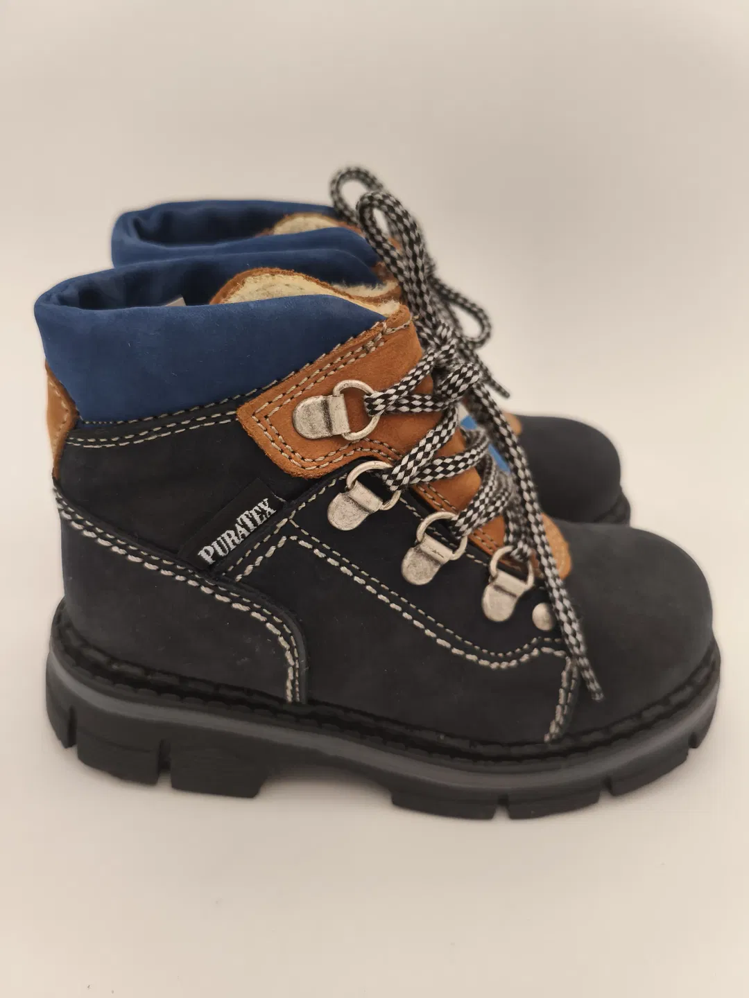 Kinderschuhe 