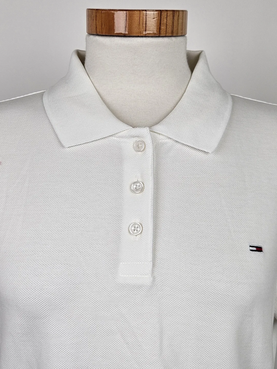 TOMMY JEANS Damen Poloshirt, weiß - Gr. L  – Bild 4