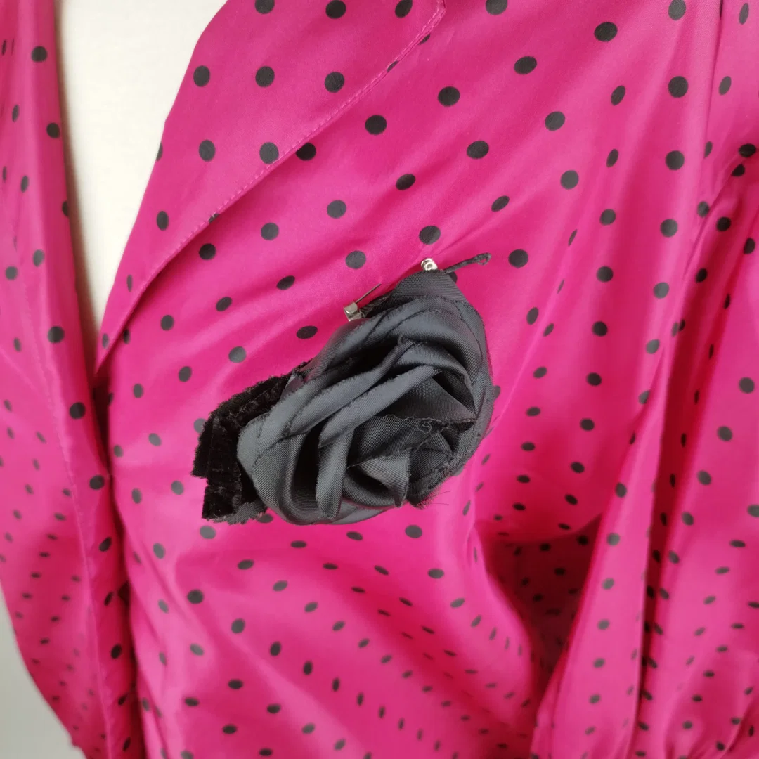 FINK Modell Bluse - Gr. 40 / Polkadot mit Brosche – Bild 4