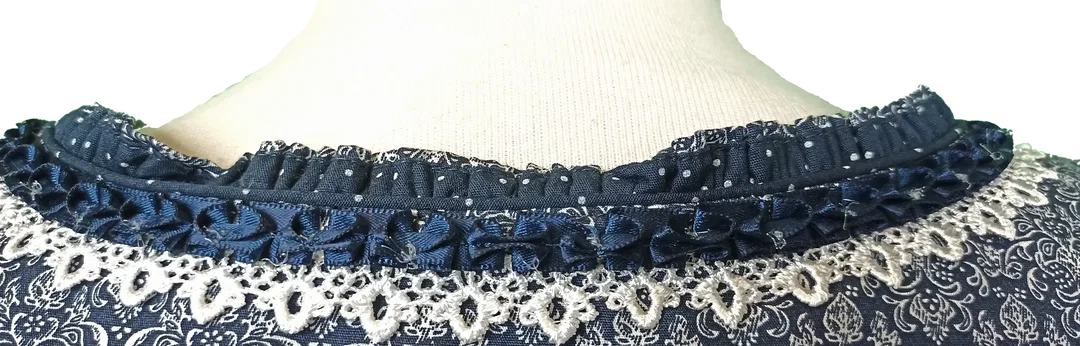 Stockerpoint Damendirndl blau/weiß Gr. 34 – Bild 4
