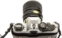 Olympus OM10 mit 35-70mm Objektiv, Analogkamera - Bild 2