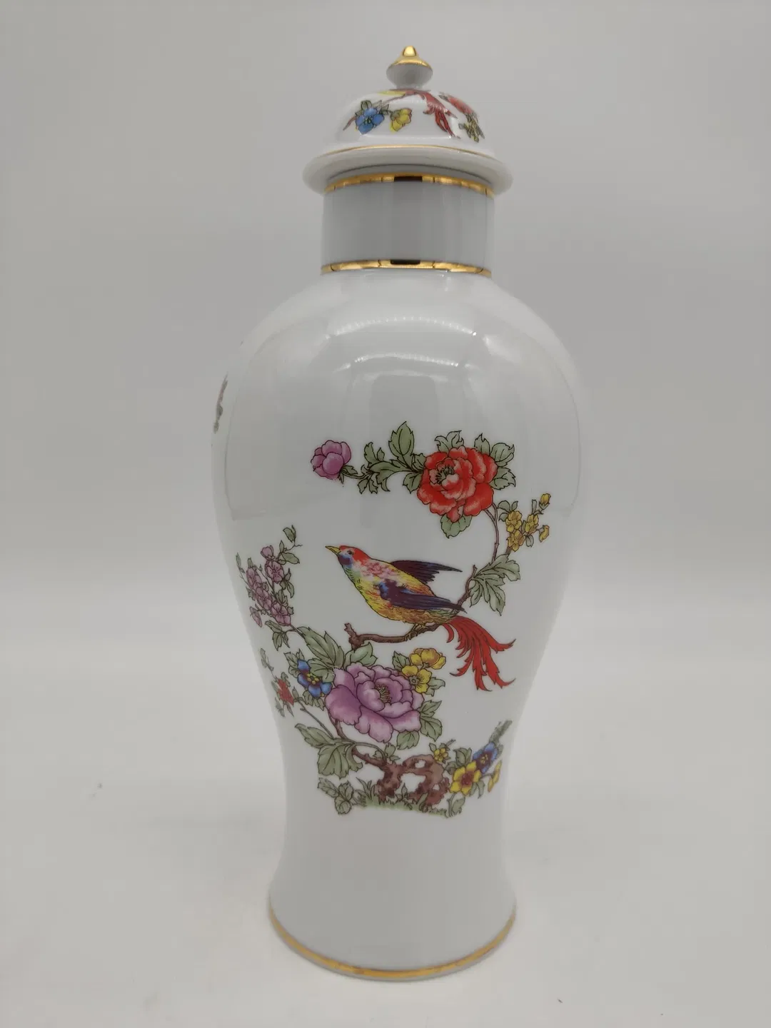Hollohaza Vintage-Deckelvase mit Blumen und Vogelmotiv - weiß - Bild 4