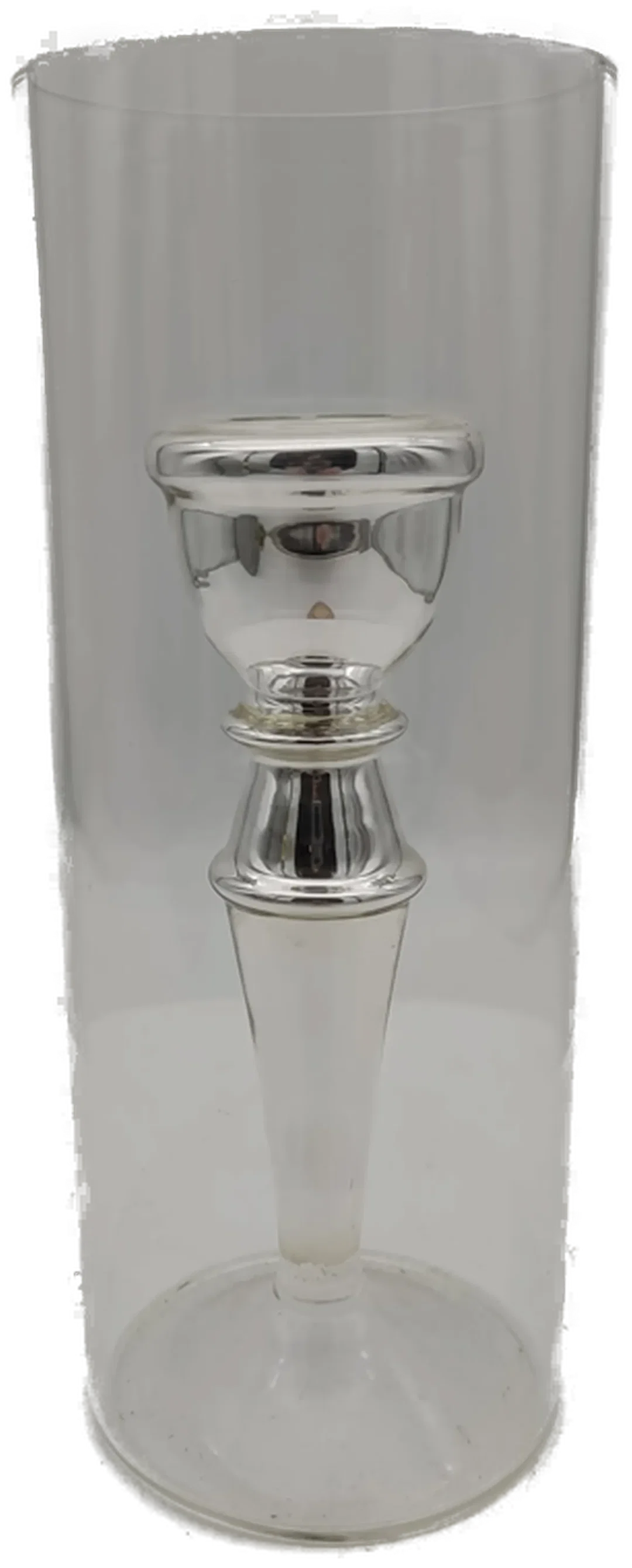 Kerzenständer mit silberfarbenen Fuß und einem Glaszylinder - Bild 1