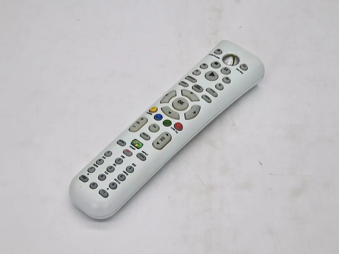 Microsoft Xbox 360 Universal Media Remote - Weiß - Bild 3