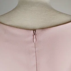 Vera Mont Midikleid - ärmellos / asymmetrische Farbgestaltung – Vorschau 5